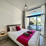 Appartement Prestige 1 With Pool By Homing